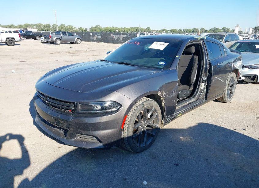 Photo 2 of 2022 Dodge Charger SXT RWD (VIN 2C3CDXBG2NH178732)