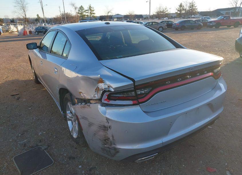 Photo 3 of 2022 Dodge Charger SXT RWD (VIN 2C3CDXBG2NH207940)