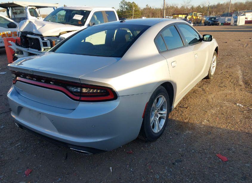 Photo 4 of 2022 Dodge Charger SXT RWD (VIN 2C3CDXBG2NH207940)