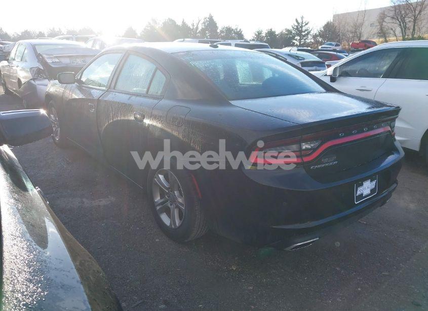 Photo 3 of 2022 Dodge Charger SXT RWD (VIN 2C3CDXBG2NH208263)