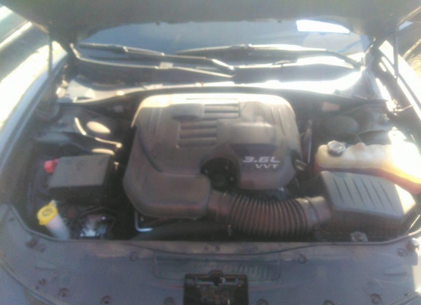 Photo 10 of 2022 Dodge Charger SXT RWD (VIN 2C3CDXBG2NH213026)