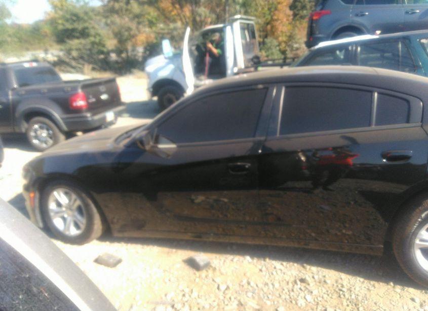 Photo 14 of 2022 Dodge Charger SXT RWD (VIN 2C3CDXBG2NH213026)