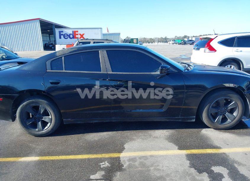 Photo 13 of 2012 Dodge Charger SE (VIN 2C3CDXBG3CH299718)