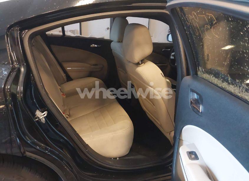 Photo 8 of 2013 Dodge Charger SE (VIN 2C3CDXBG3DH522549)