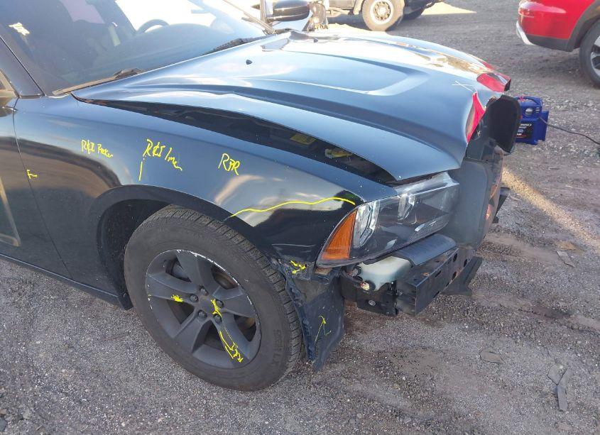 Photo 12 of 2013 Dodge Charger SE (VIN 2C3CDXBG3DH625146)