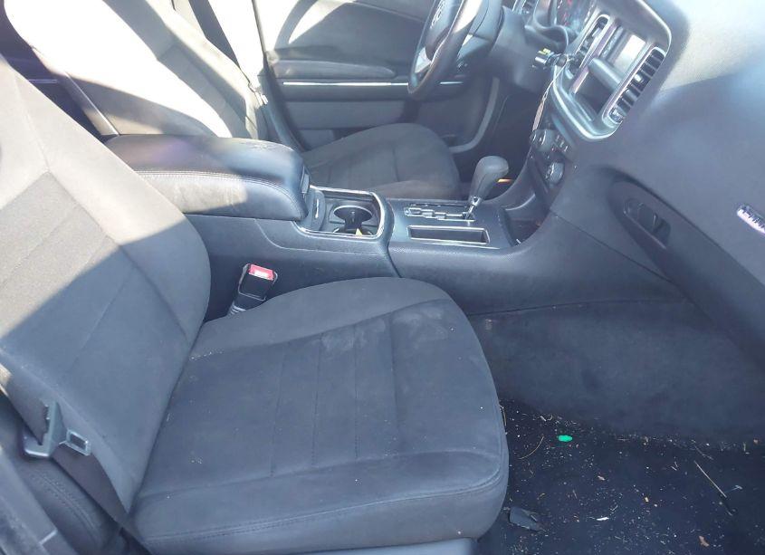 Photo 5 of 2013 Dodge Charger SE (VIN 2C3CDXBG3DH625146)