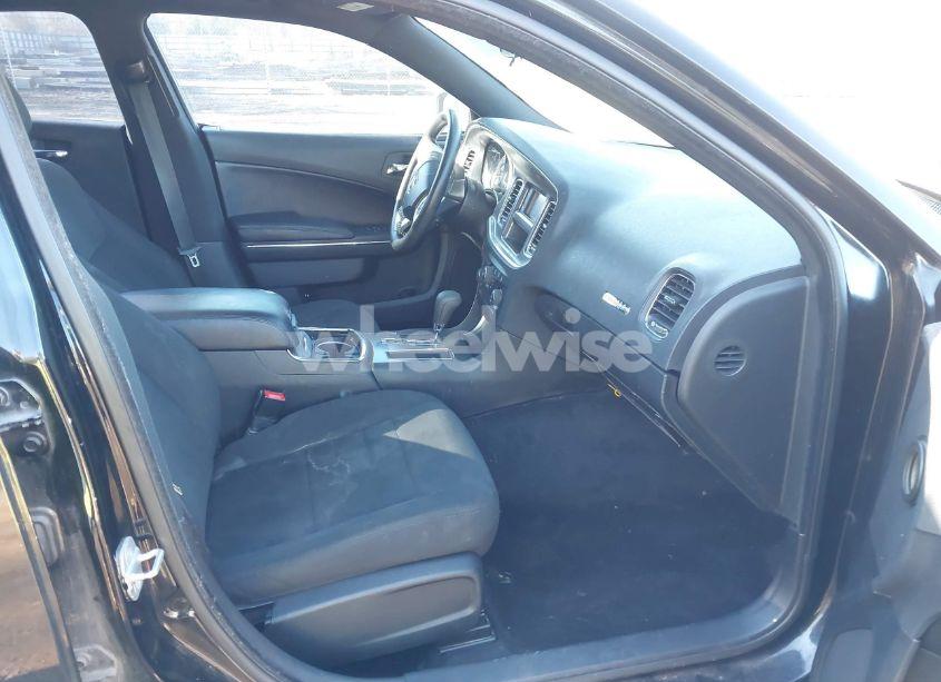 Photo 5 of 2013 Dodge Charger SE (VIN 2C3CDXBG3DH640231)