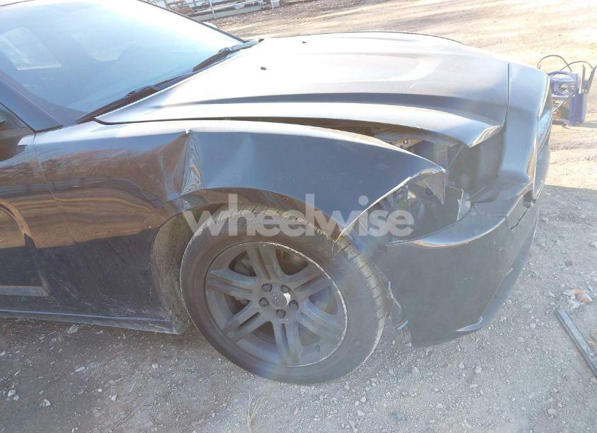 Photo 6 of 2013 Dodge Charger SE (VIN 2C3CDXBG3DH640231)