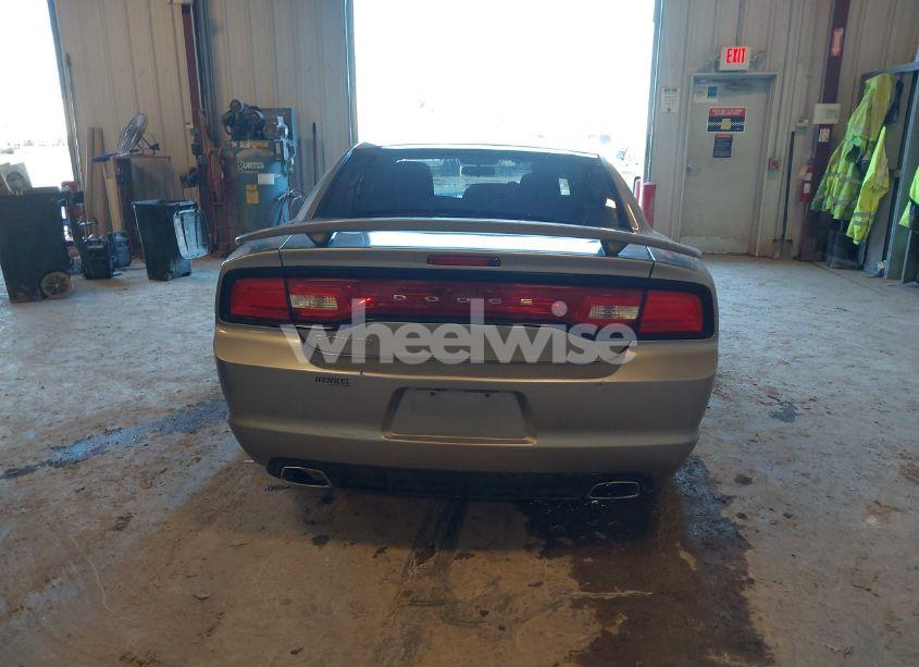 Photo 16 of 2013 Dodge Charger SE (VIN 2C3CDXBG3DH688845)