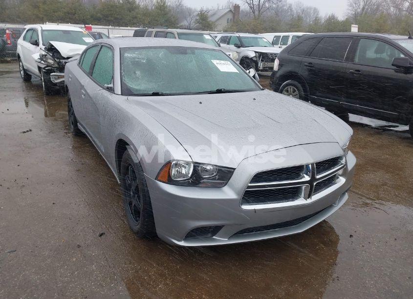 2014 Dodge Charger SE (VIN 2C3CDXBG3EH102288) main photo