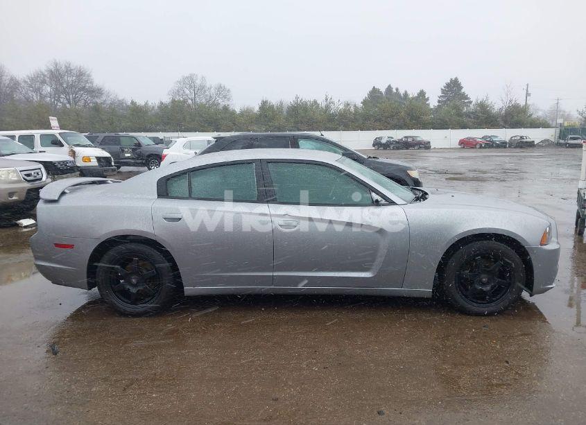 Photo 14 of 2014 Dodge Charger SE (VIN 2C3CDXBG3EH102288)