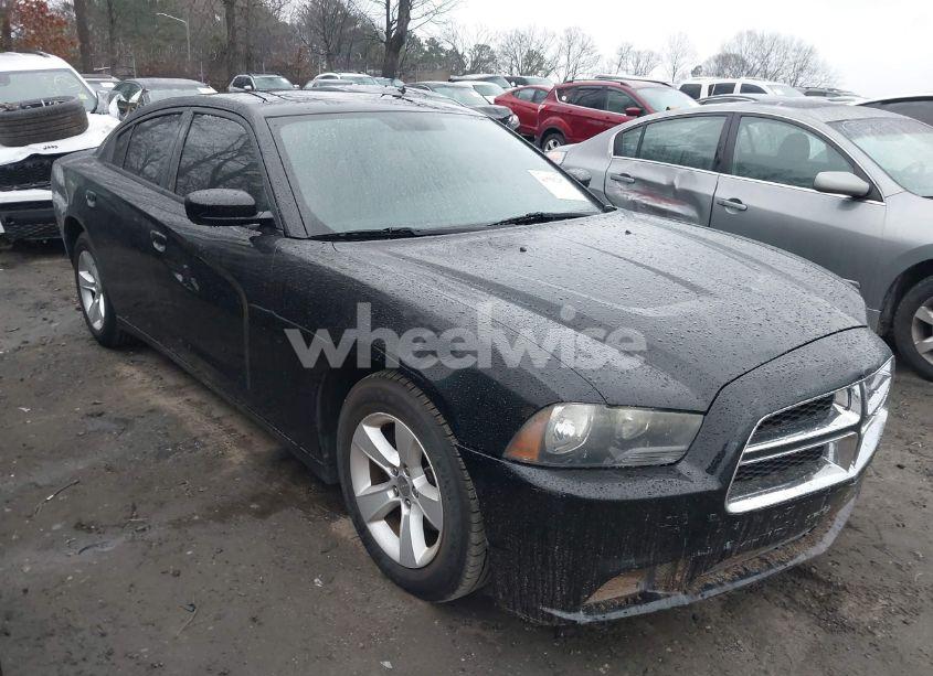 2014 Dodge Charger SE (VIN 2C3CDXBG3EH108012) main photo