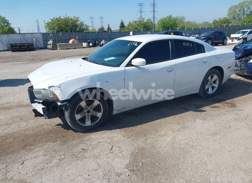 Photo 2 of 2014 Dodge Charger SE (VIN 2C3CDXBG3EH129698)