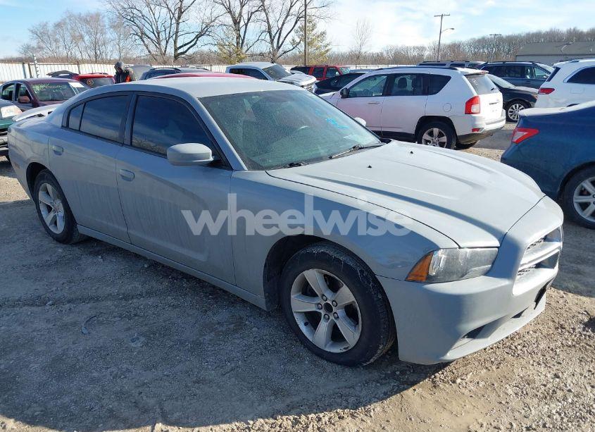 2014 Dodge Charger SE (VIN 2C3CDXBG3EH172079) main photo