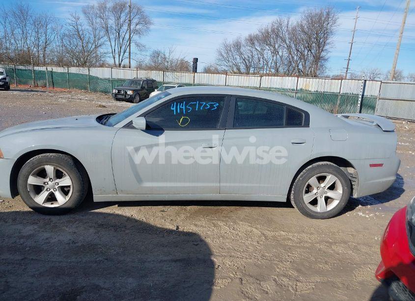 Photo 14 of 2014 Dodge Charger SE (VIN 2C3CDXBG3EH172079)