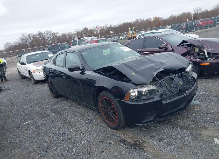 2014 Dodge Charger SE (VIN 2C3CDXBG3EH174673) main photo