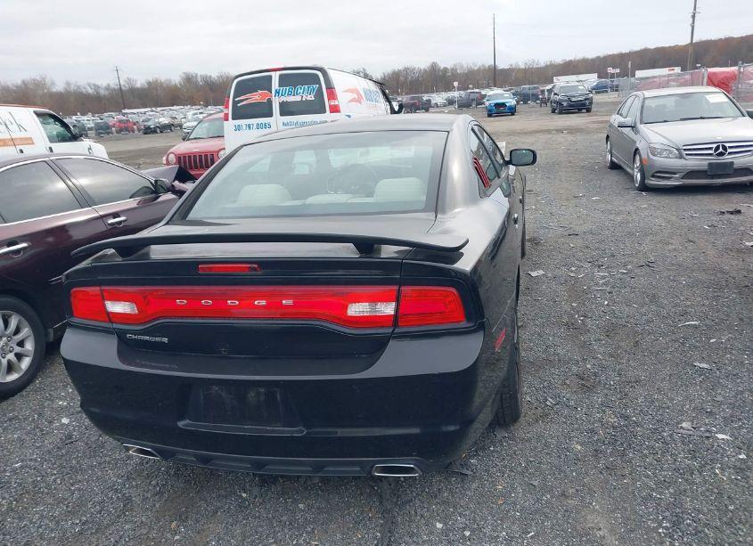 Photo 16 of 2014 Dodge Charger SE (VIN 2C3CDXBG3EH174673)