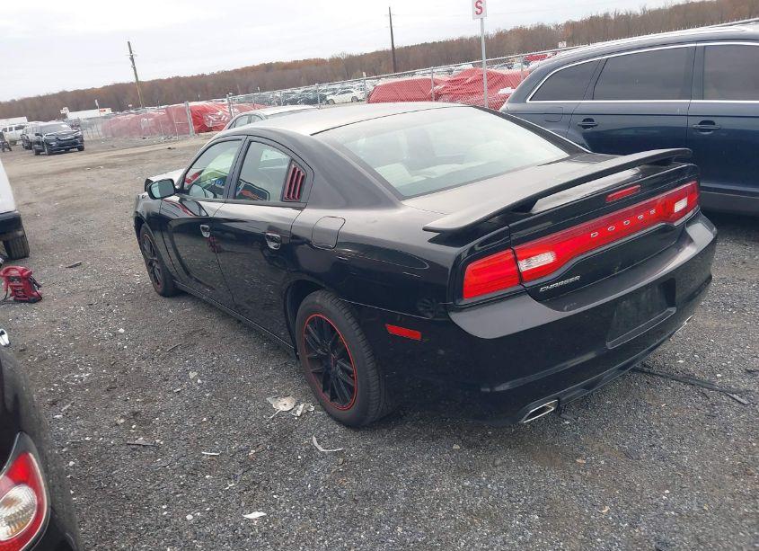 Photo 3 of 2014 Dodge Charger SE (VIN 2C3CDXBG3EH174673)