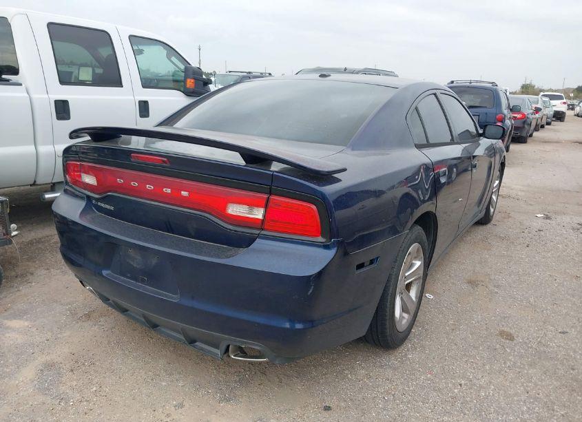 Photo 4 of 2014 Dodge Charger SE (VIN 2C3CDXBG3EH178142)