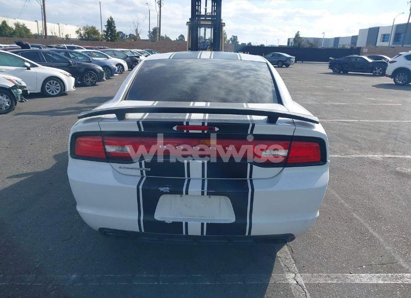 Photo 17 of 2014 Dodge Charger SE (VIN 2C3CDXBG3EH215898)