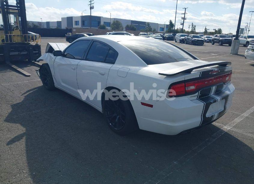Photo 3 of 2014 Dodge Charger SE (VIN 2C3CDXBG3EH215898)