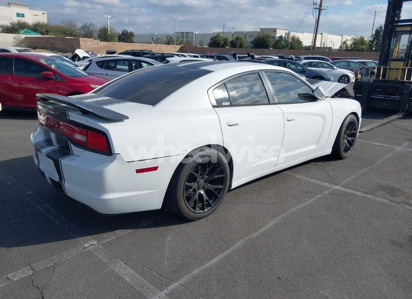 Photo 4 of 2014 Dodge Charger SE (VIN 2C3CDXBG3EH215898)