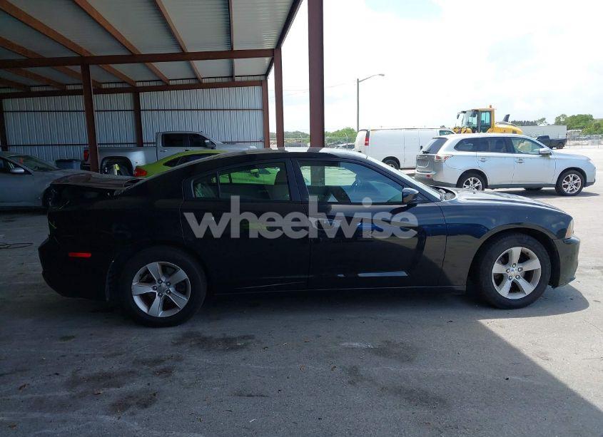 Photo 13 of 2014 Dodge Charger SE (VIN 2C3CDXBG3EH242969)