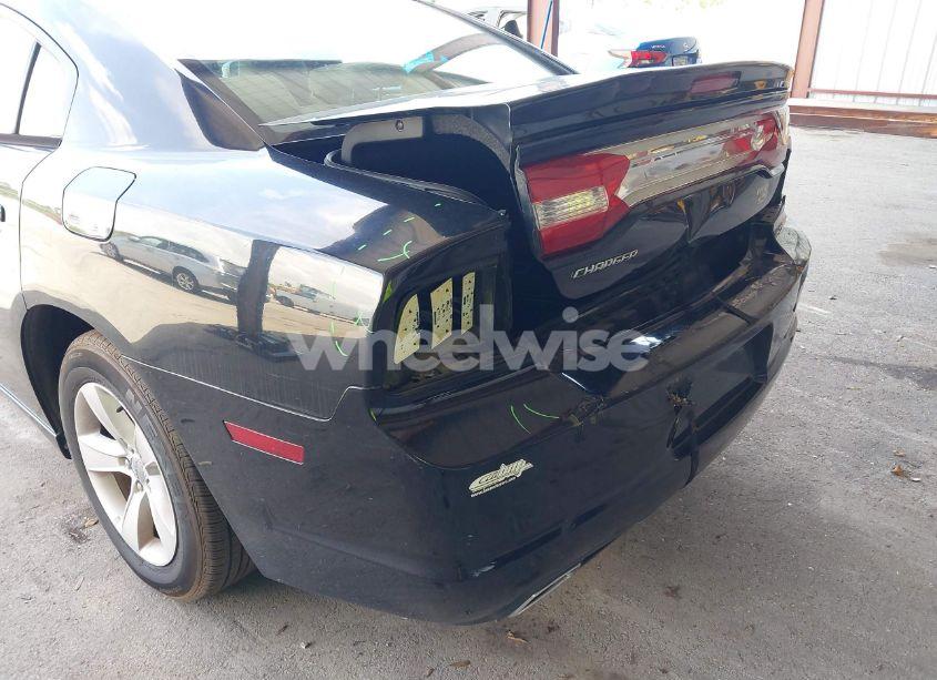 Photo 18 of 2014 Dodge Charger SE (VIN 2C3CDXBG3EH242969)