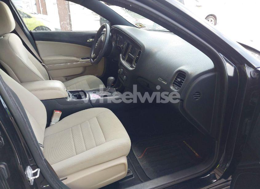 Photo 5 of 2014 Dodge Charger SE (VIN 2C3CDXBG3EH242969)