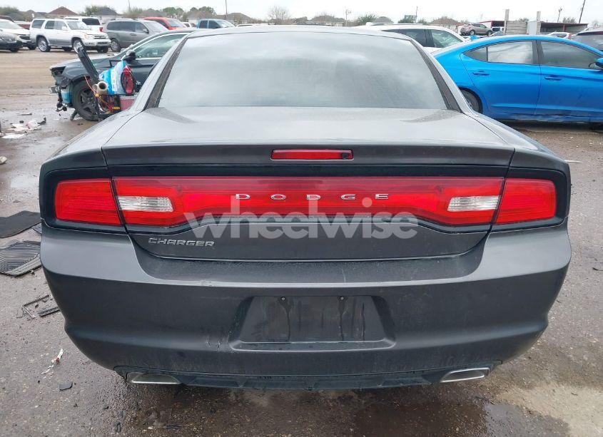 Photo 16 of 2014 Dodge Charger SE (VIN 2C3CDXBG3EH323566)