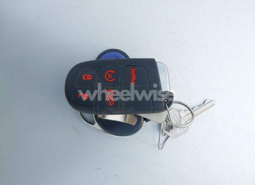 Photo 11 of 2015 Dodge Charger SE (VIN 2C3CDXBG3FH728702)