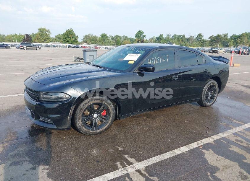 Photo 2 of 2015 Dodge Charger SE (VIN 2C3CDXBG3FH728702)