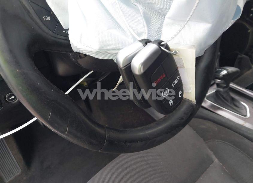 Photo 11 of 2016 Dodge Charger SE (VIN 2C3CDXBG3GH143507)