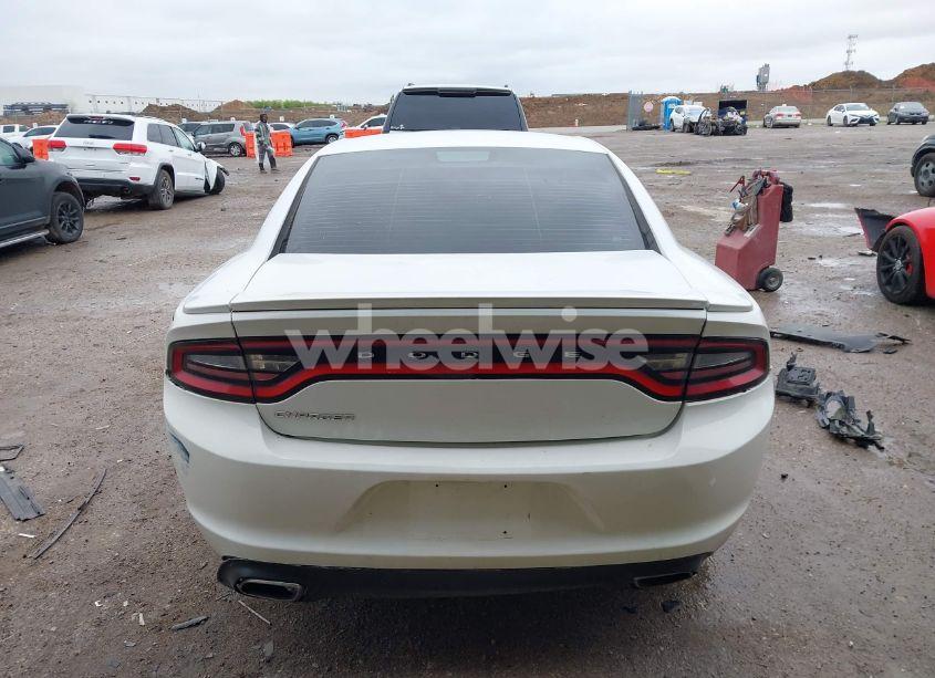 Photo 16 of 2016 Dodge Charger SE (VIN 2C3CDXBG3GH143507)