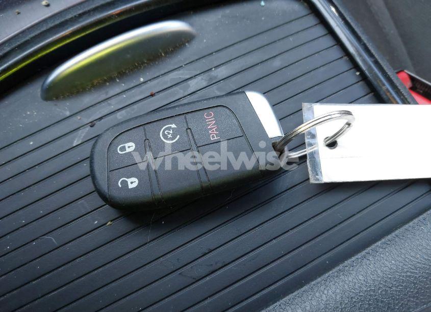 Photo 11 of 2016 Dodge Charger SE (VIN 2C3CDXBG3GH251660)