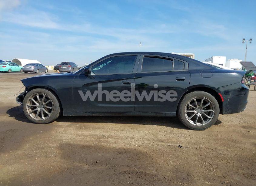 Photo 14 of 2017 Dodge Charger SE RWD (VIN 2C3CDXBG3HH517552)