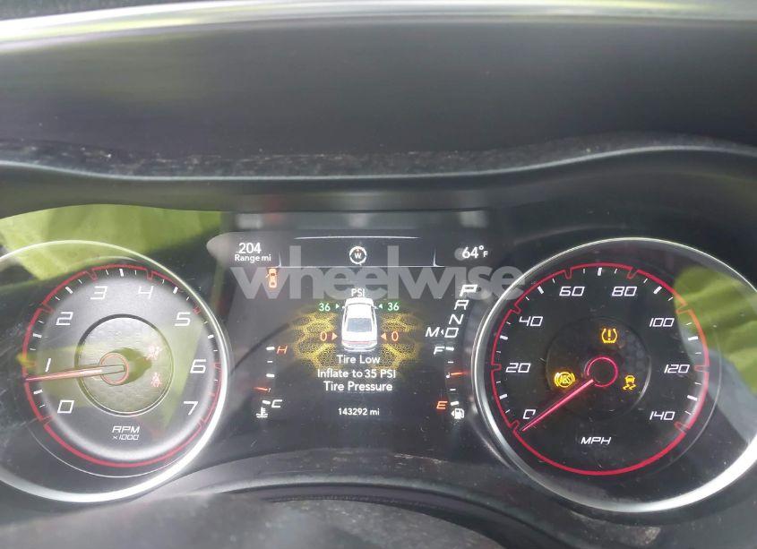 Photo 7 of 2017 Dodge Charger SE RWD (VIN 2C3CDXBG3HH635102)