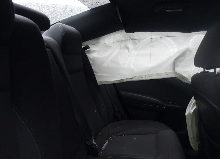 Photo 8 of 2018 Dodge Charger SXT RWD (VIN 2C3CDXBG3JH113866)