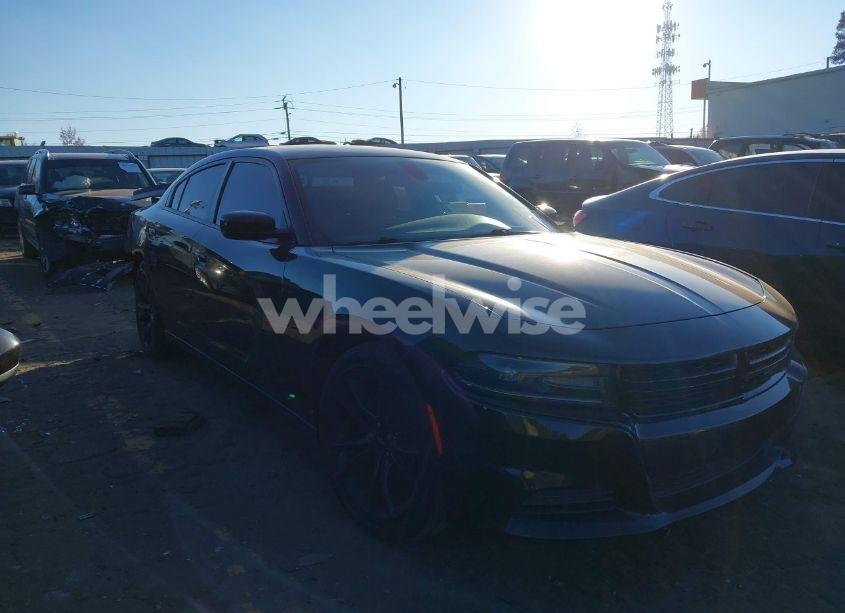 2018 Dodge Charger SXT RWD (VIN 2C3CDXBG3JH147273) main photo