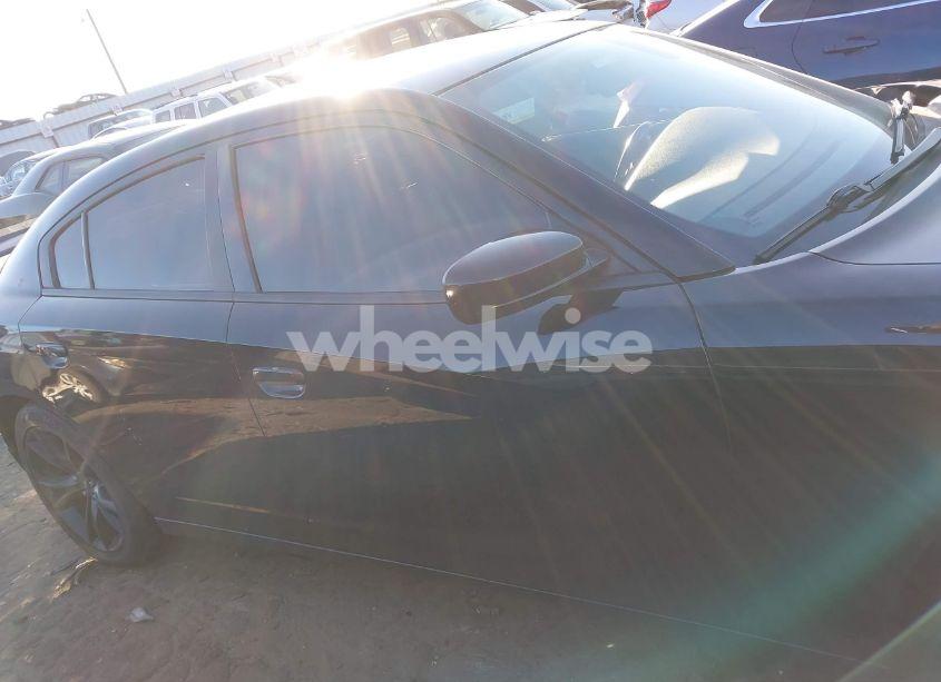 Photo 13 of 2018 Dodge Charger SXT RWD (VIN 2C3CDXBG3JH147273)