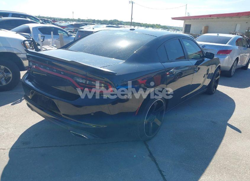 Photo 4 of 2019 Dodge Charger SXT RWD (VIN 2C3CDXBG3KH605914)