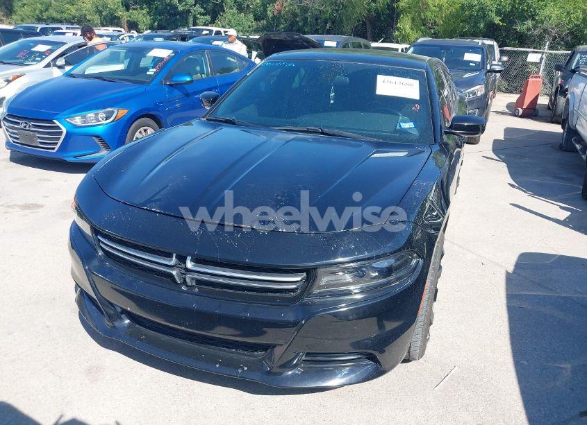 Photo 6 of 2019 Dodge Charger SXT RWD (VIN 2C3CDXBG3KH605914)