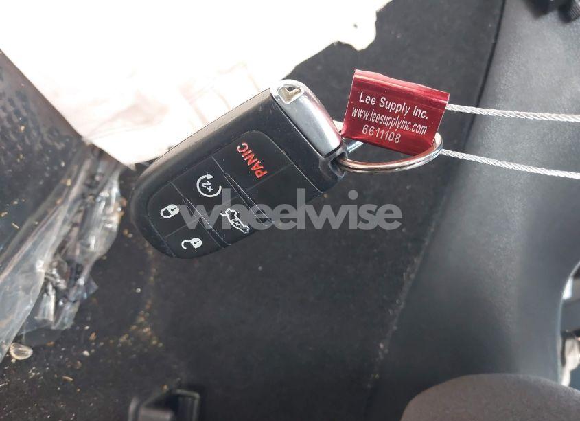 Photo 11 of 2019 Dodge Charger SXT RWD (VIN 2C3CDXBG3KH664266)