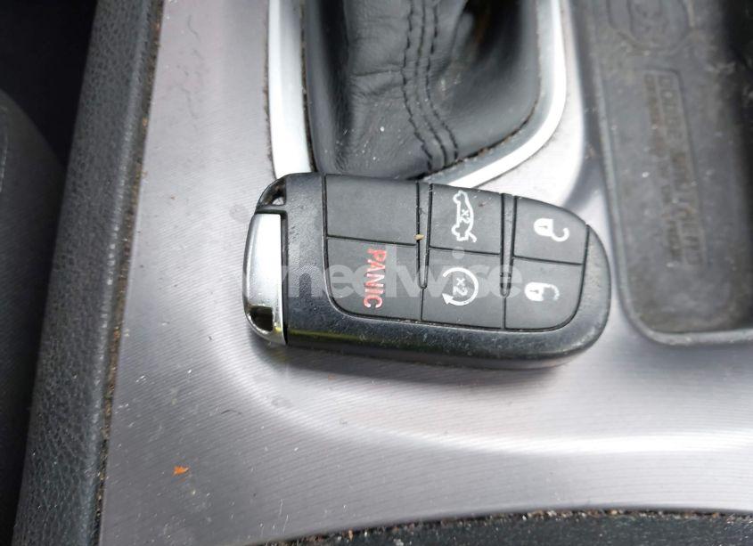 Photo 11 of 2019 Dodge Charger SXT RWD (VIN 2C3CDXBG3KH664896)