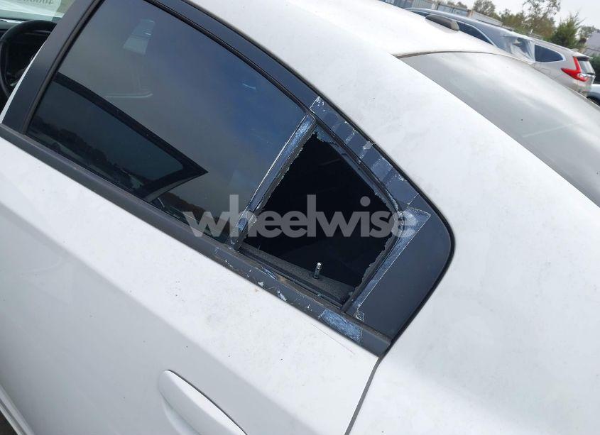 Photo 20 of 2019 Dodge Charger SXT RWD (VIN 2C3CDXBG3KH664896)