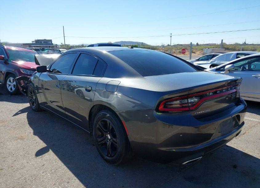 Photo 3 of 2019 Dodge Charger SXT RWD (VIN 2C3CDXBG3KH702868)