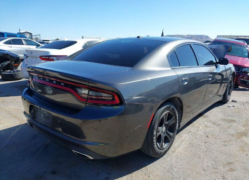 Photo 4 of 2019 Dodge Charger SXT RWD (VIN 2C3CDXBG3KH702868)