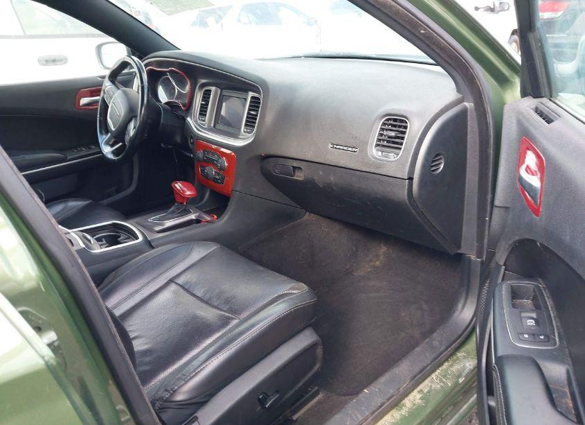 Photo 5 of 2020 Dodge Charger SXT RWD (VIN 2C3CDXBG3LH110968)