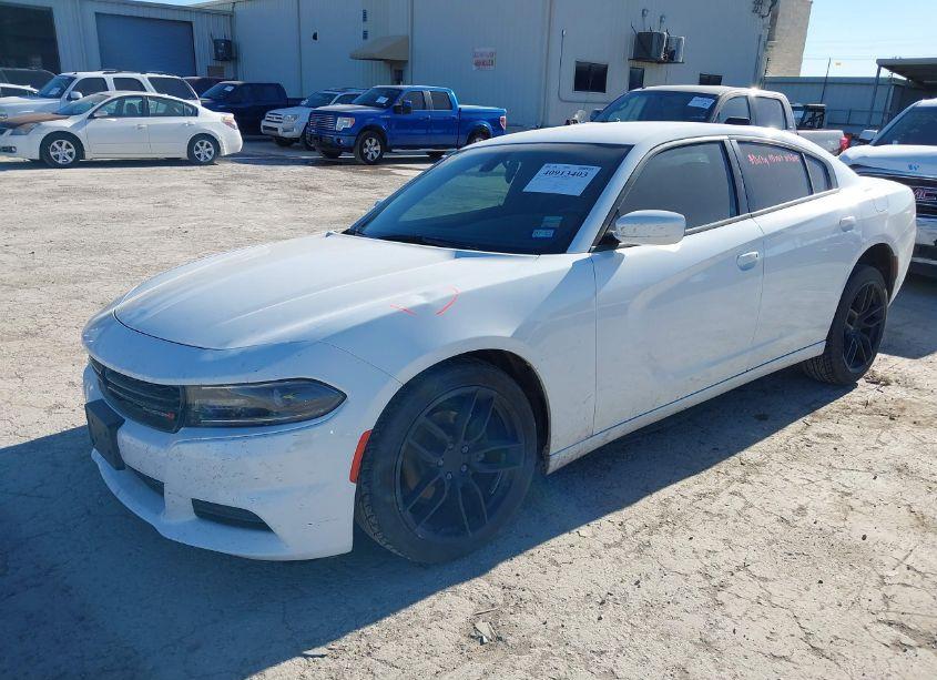 Photo 2 of 2020 Dodge Charger SXT RWD (VIN 2C3CDXBG3LH161001)
