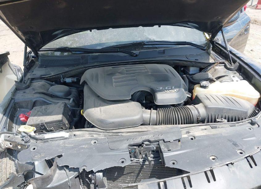 Photo 10 of 2021 Dodge Charger SXT RWD (VIN 2C3CDXBG3MH540601)